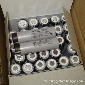 Lithium-ion Battery Cell with NCR18650 Cells, 3.7V Voltage and 2.9Ah Capacity